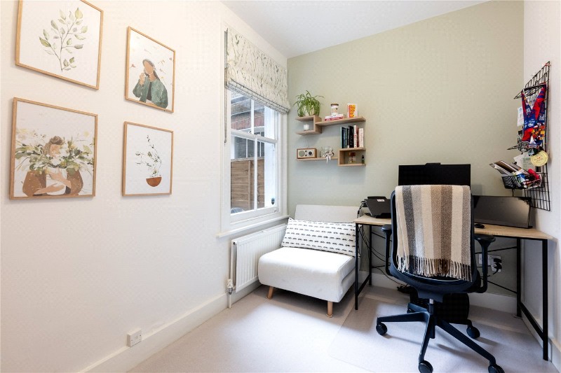 Rotherwood Road, London, SW15