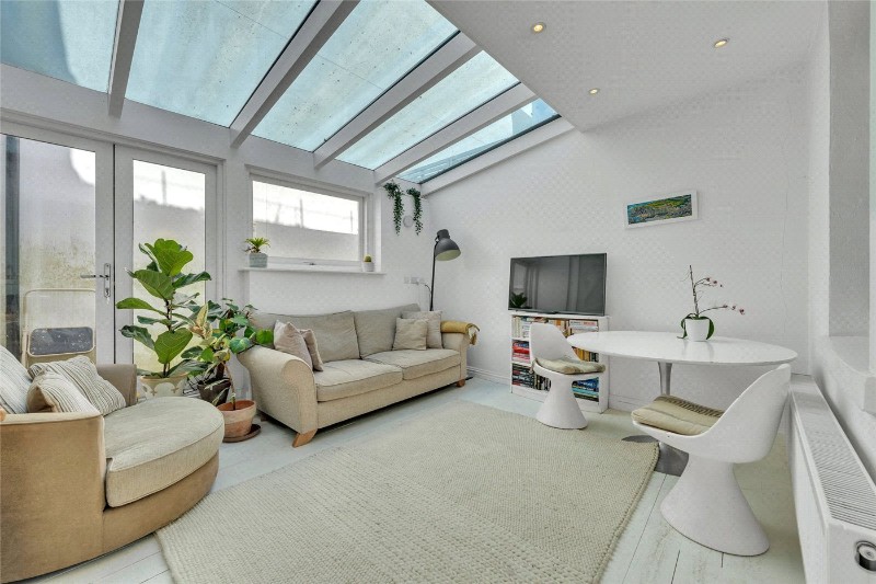 Kiels Cottages, Back Lane, London, NW3