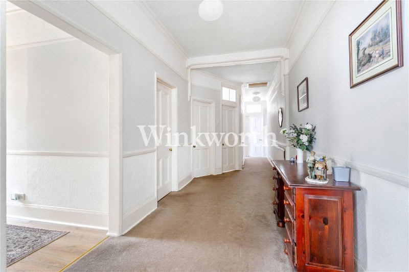 Fox Lane, London, N13