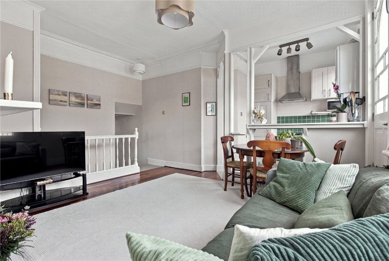 Dafforne Road, London, SW17
