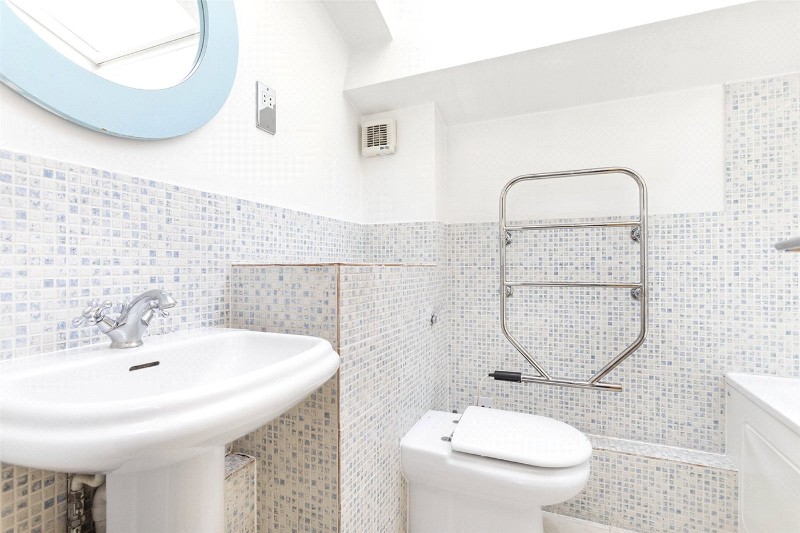 Farringdon Road, London, EC1M