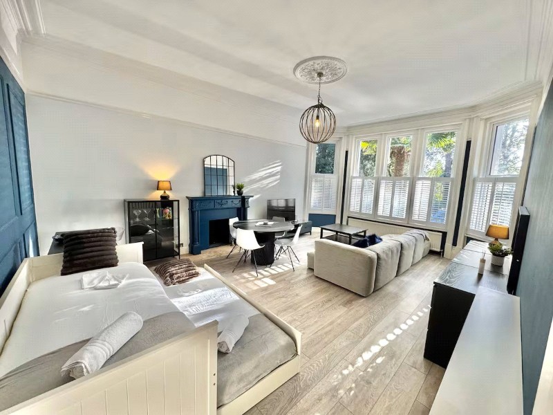 Branksome Wood Road, Bournemouth, Dorset, BH4