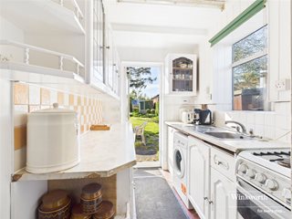 Tintern Avenue, Kingsbury, London, NW9