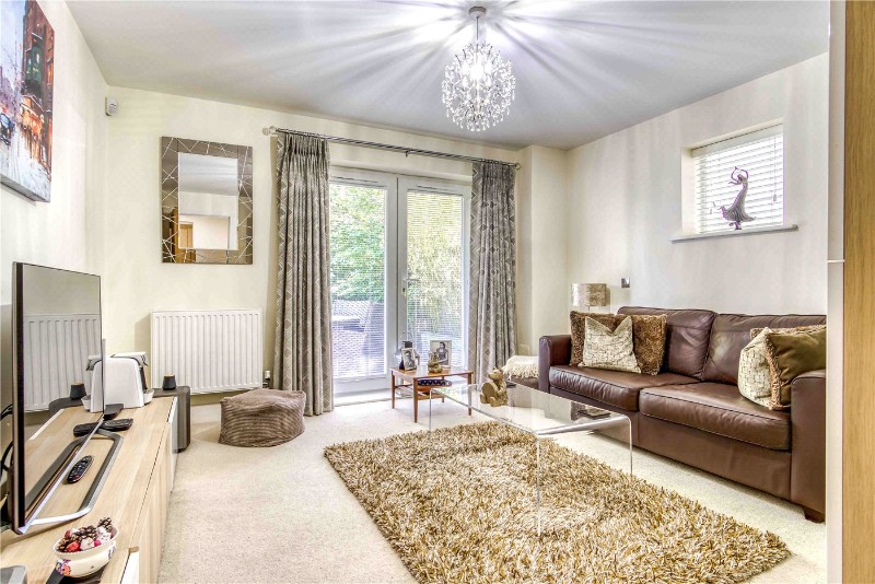 Delhi Close, Lower Parkstone, Poole, BH14