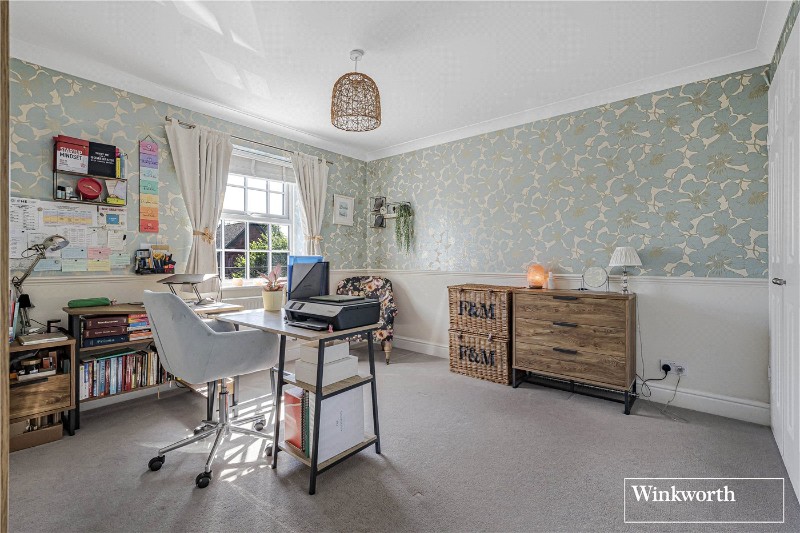 Heywood Drive, Bagshot, Surrey, GU19