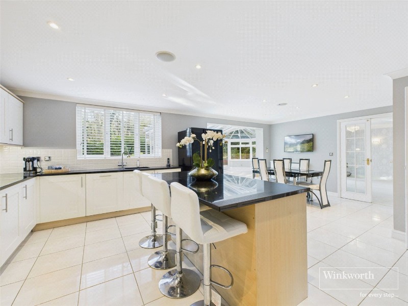 Rosyth Gardens, Newbury, Berkshire, RG14