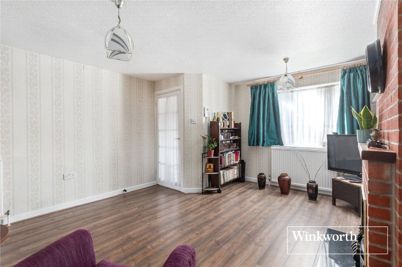 Woodside Lane, London, N12