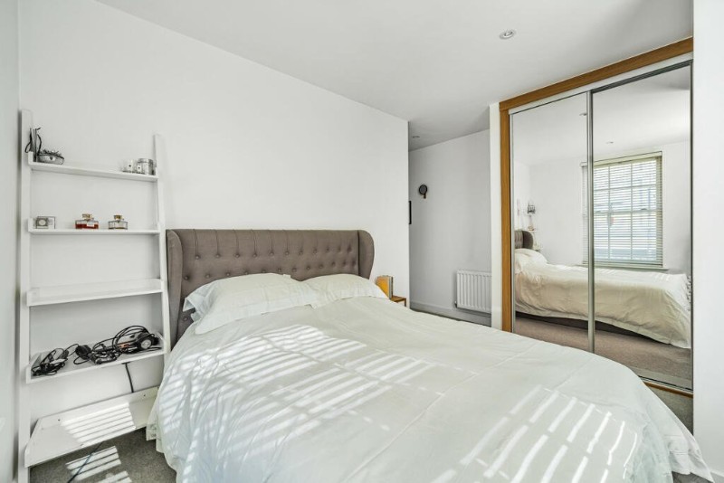 Albion Street, Cheltenham, GL52