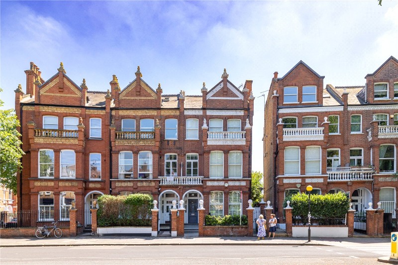 New Kings Road, London, SW6