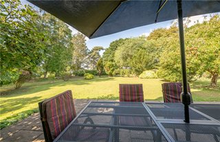 Walnut Hill, Surlingham, Norwich, Norfolk, NR14