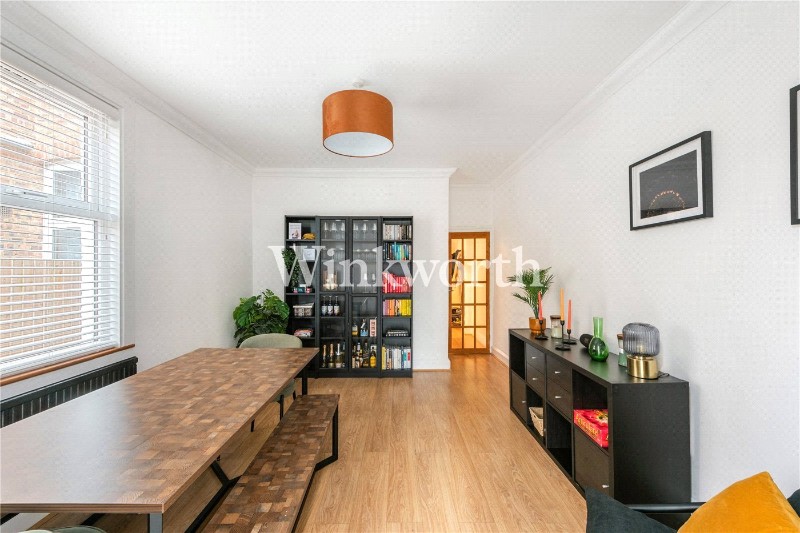 Westbury Avenue, London, N22
