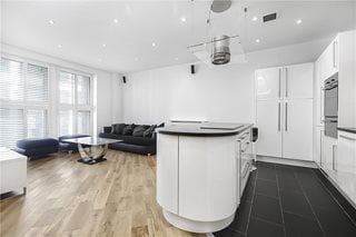 Farringdon Road, London, EC1M