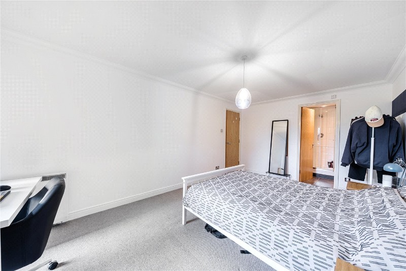 Greenfell Mansions, Glaisher Street, Deptford, London, SE8