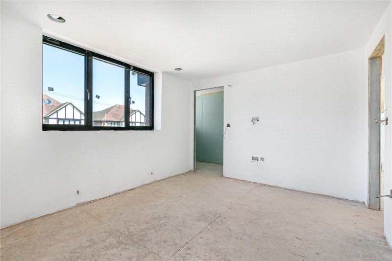 Elmsway, Ashford, Surrey, TW15