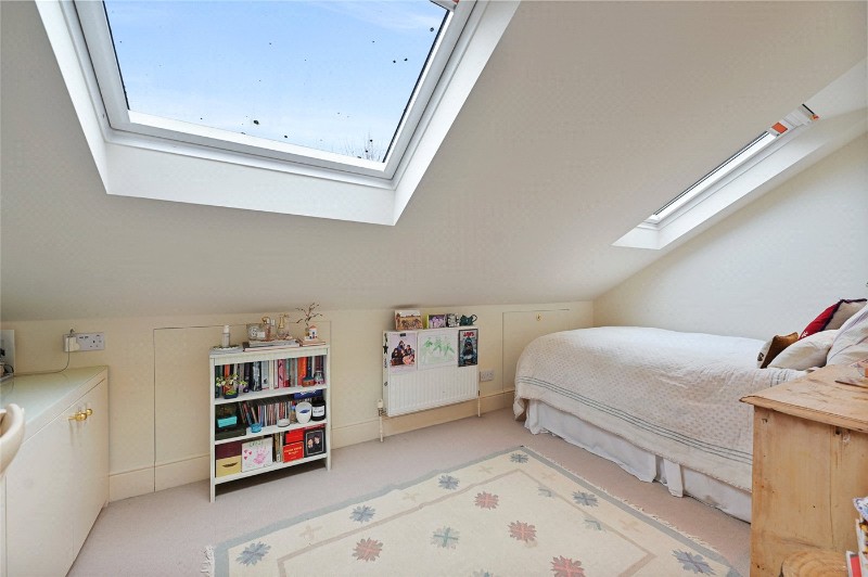 Sedgeford Road, London, W12