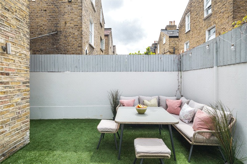 Ballater Road, London, SW2