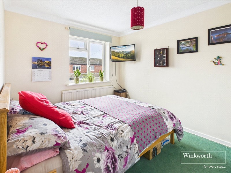 Derwent Road, Thatcham, Berkshire, RG19