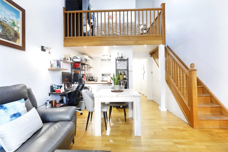 104-122 City Road, London, EC1V
