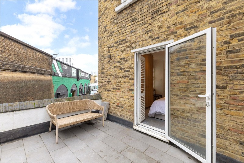 Queenstown Road, London, SW8