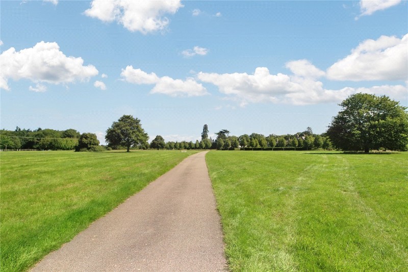 Geldeston Hall, Yarmouth Road, Geldeston, Beccles, NR34