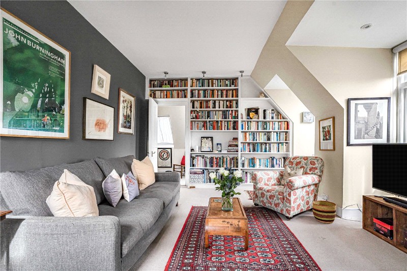 Ferme Park Road, London, N4