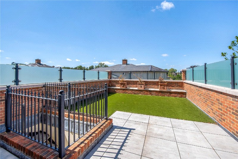 Elizabeth Place, Winchester, Hampshire, SO22