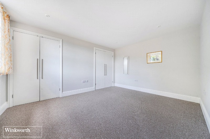 Dorchester Road, Hook, Hampshire, RG27