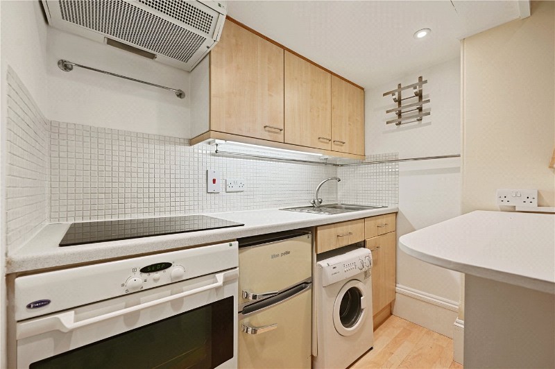 Airlie Gardens, Kensington, London, W8