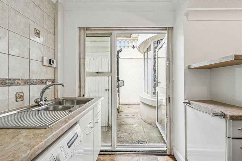 Gloucester Terrace, Bayswater, W2