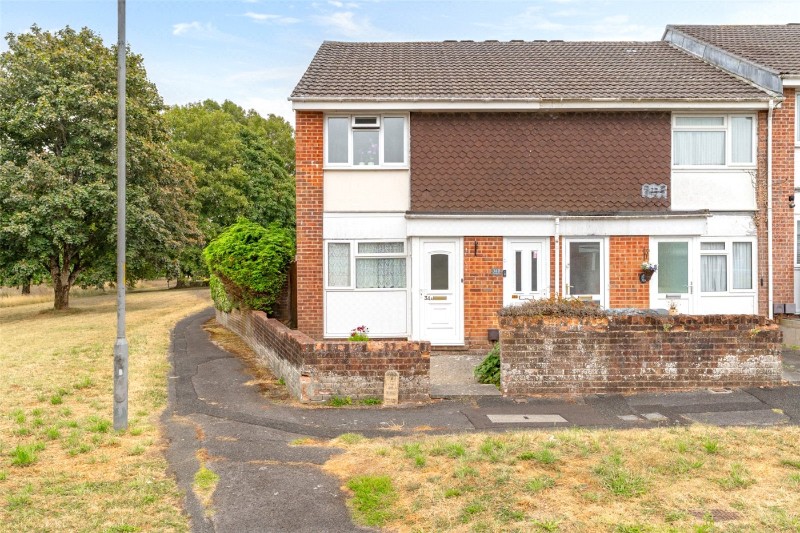 Cockerell Close, Merley, Wimborne, Dorset, BH21