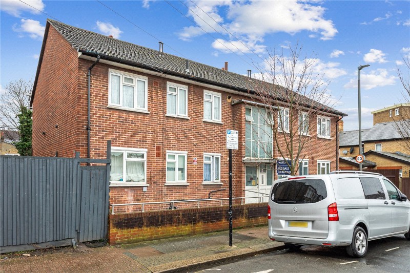 Himley Road, London, SW17