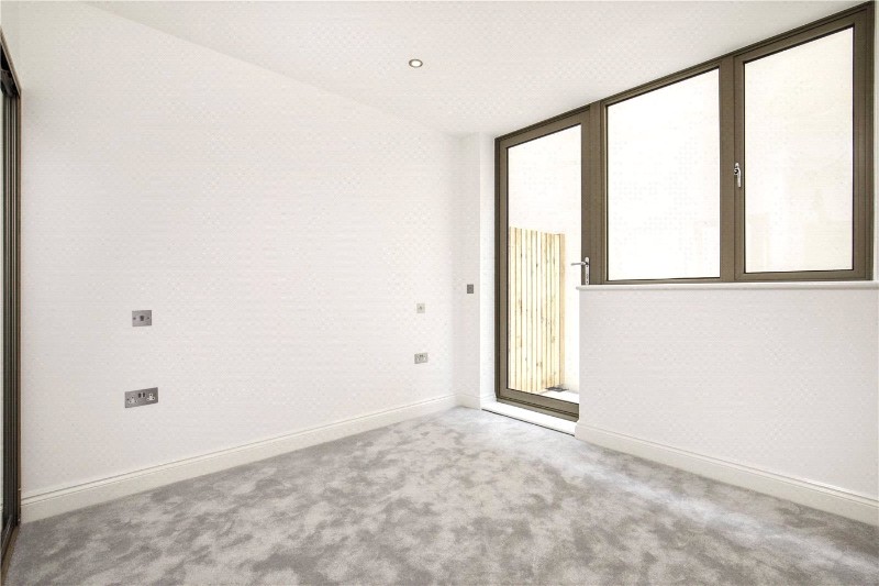 Keswick Road, London, SW15