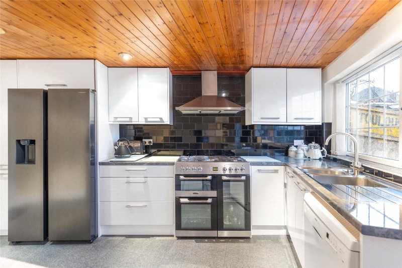 Westwood Avenue, London, SE19