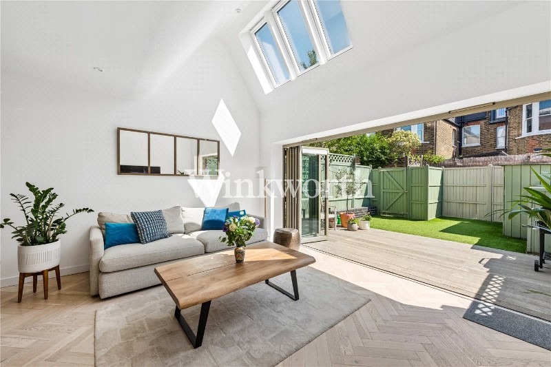 Apple Tree Road, London, N17