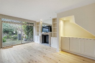 Walton Street, London, SW3