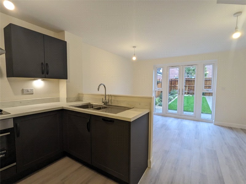 Bates Close, Bourne, Lincolnshire, PE10