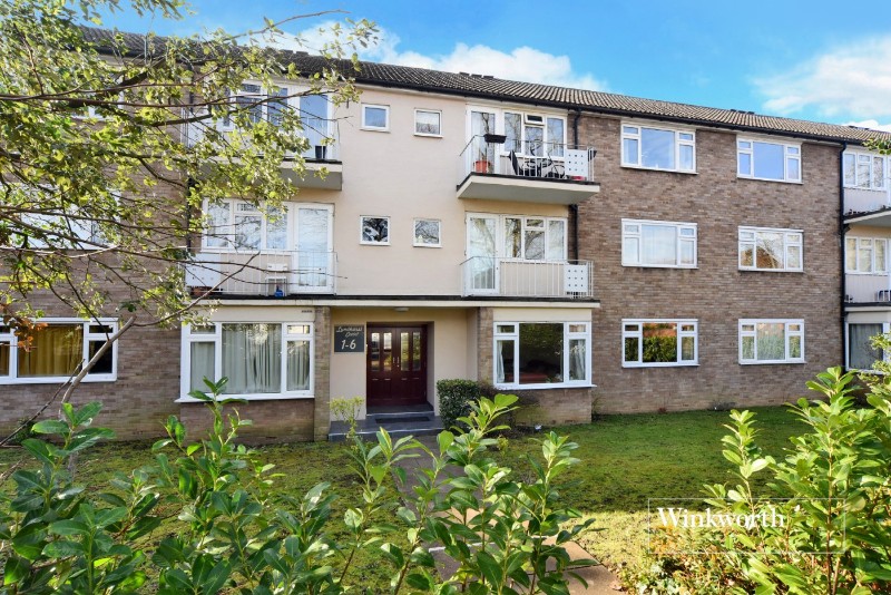 Overton Road, Sutton, SM2