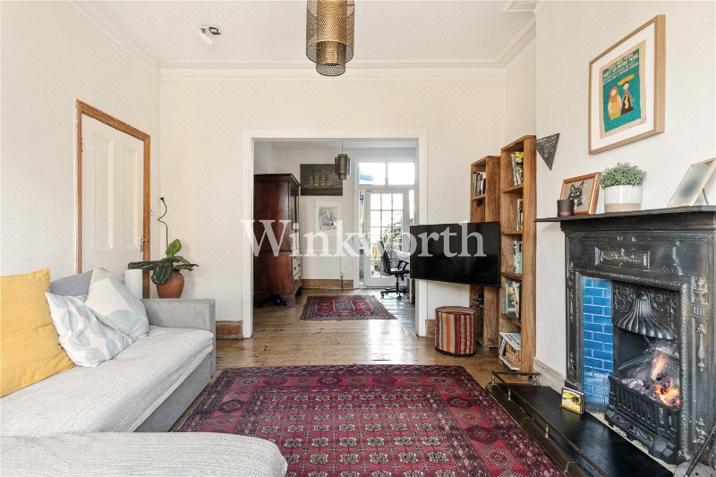 Westbury Avenue, London, N22