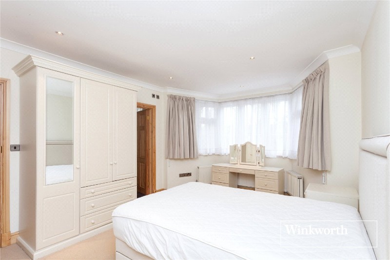 Brent Way, Finchley, London, N3