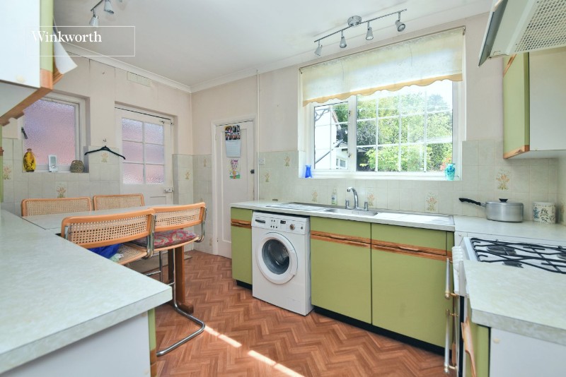 Nonsuch Walk, Cheam, Sutton, Surrey, SM2