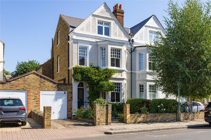 Dryburgh Road, London, SW15