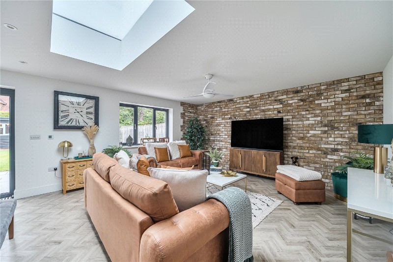 Regnum Drive, Shaw, Newbury, Berkshire, RG14