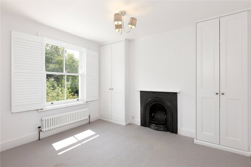 Disraeli Road, London, SW15