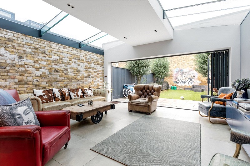 Undine Street, London, SW17