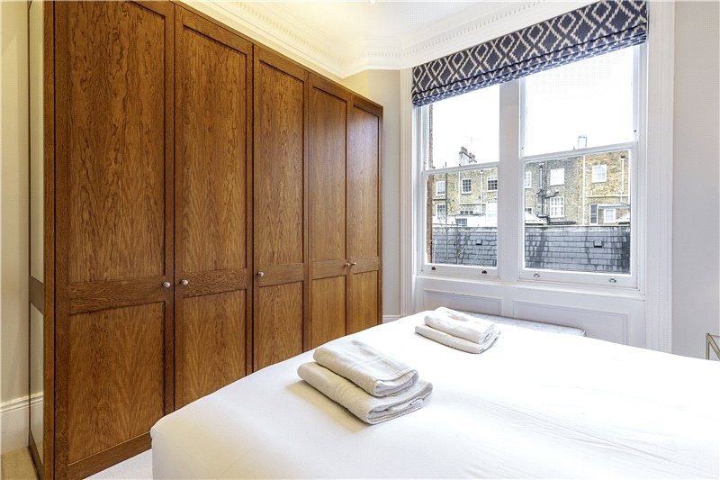 Rosary Gardens, South Kensington, London, SW7