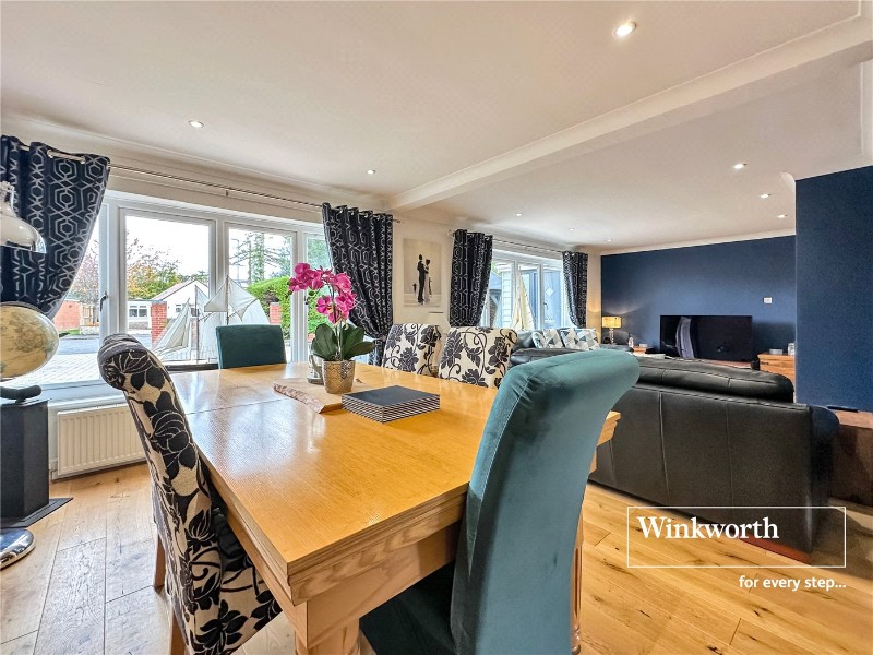 Winnards Close, West Parley, Ferndown, Dorset, BH22