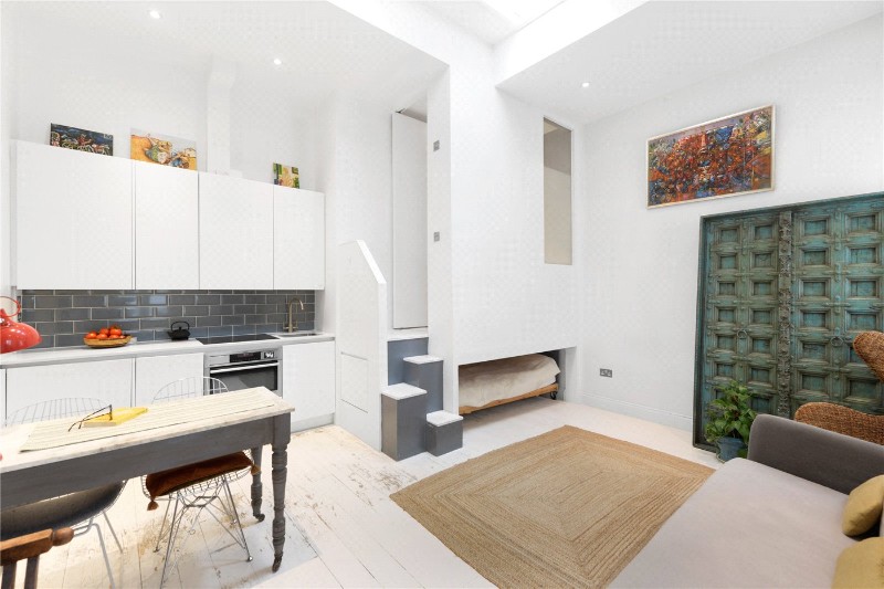 New Cross Road, London, SE14