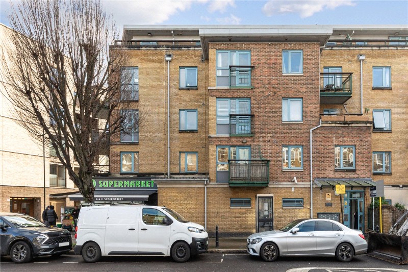 Hexton Court, 6 Brownswood Road, N4