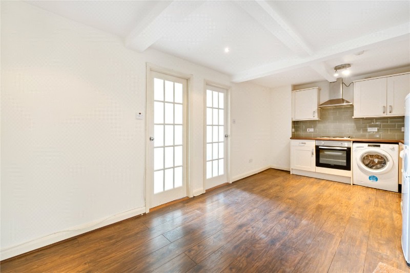 New Cross Road, London, SE14