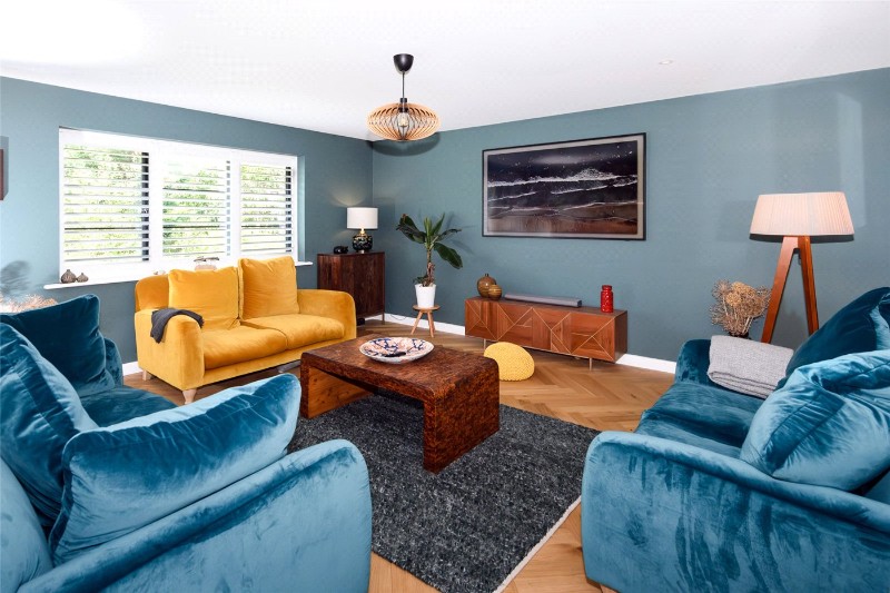 Hurstbourne Avenue, Highcliffe, Dorset, BH23
